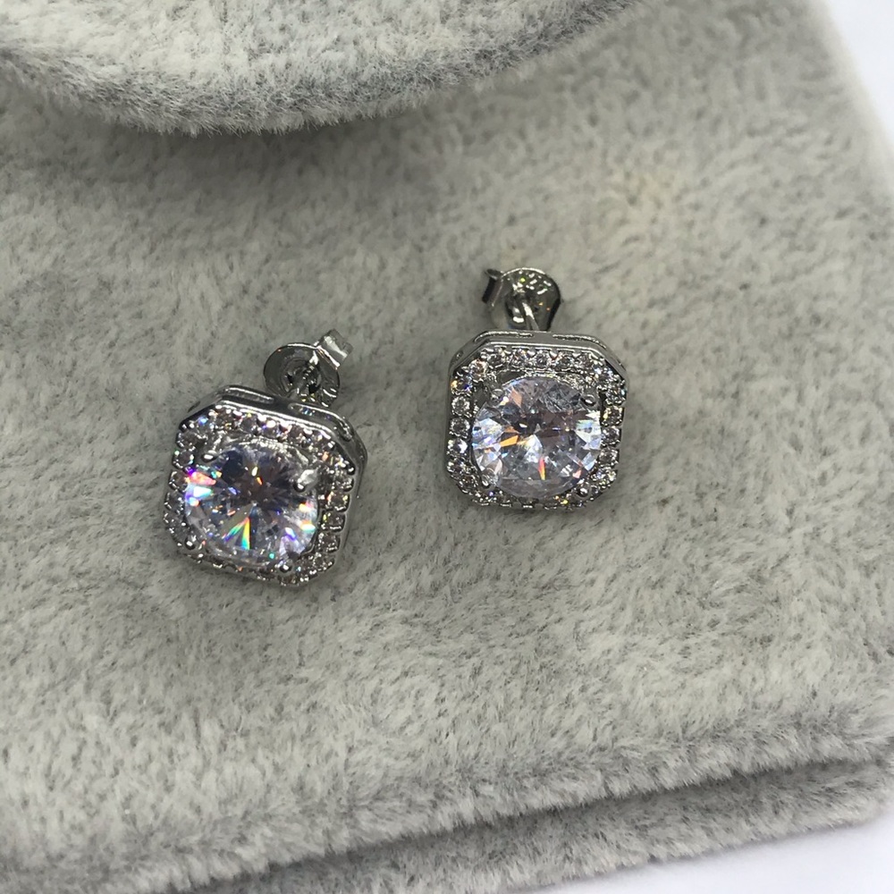 π Sterling Silver Diamond Stud Earrings - Picture 3 of 4